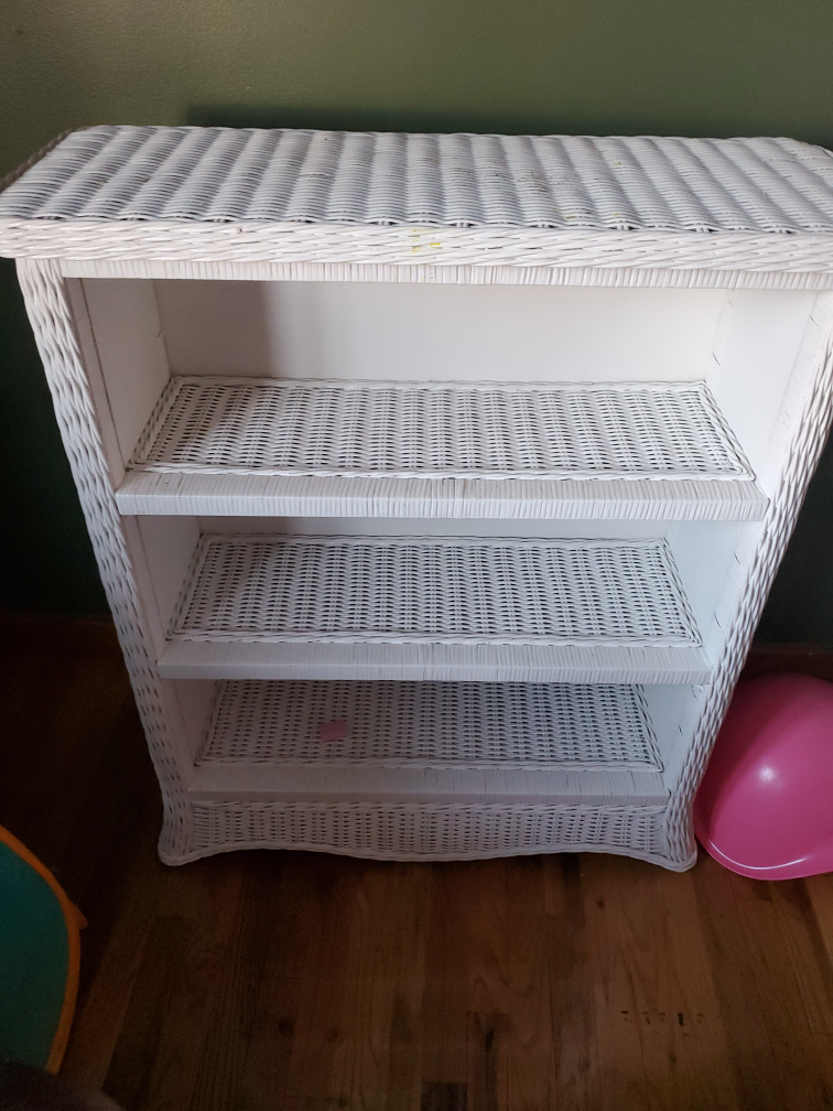 Withe wicker book furniture