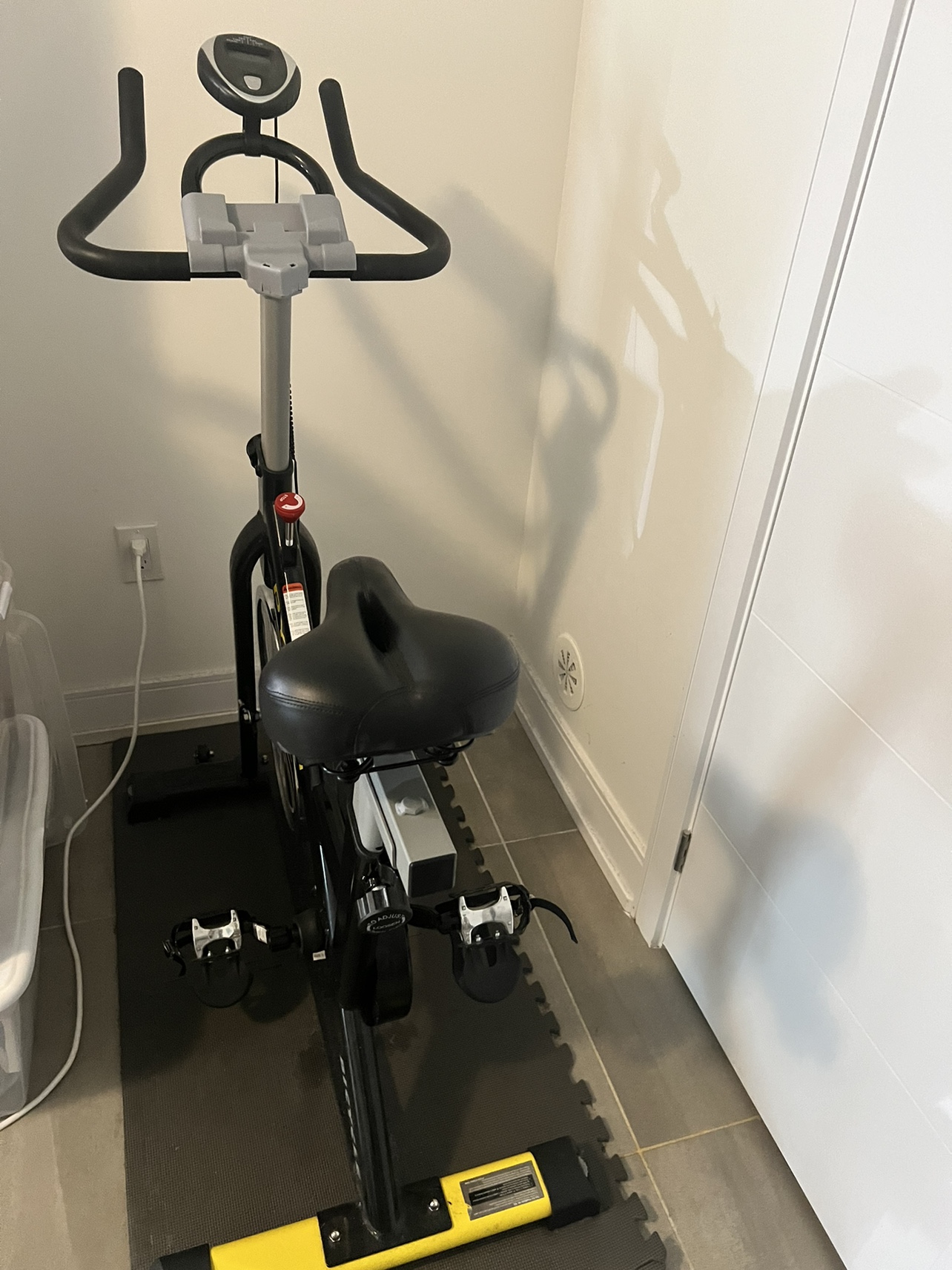 Stationary bike - photo 3
