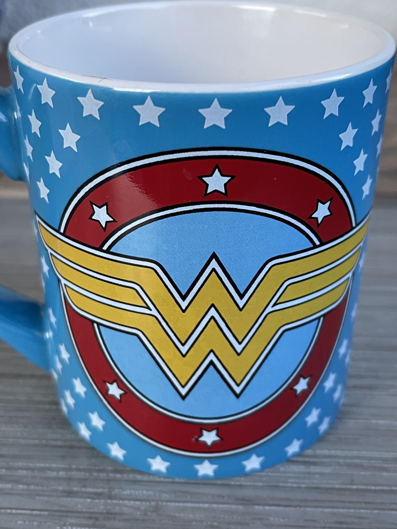Wonder Woman ceramic mug NEW