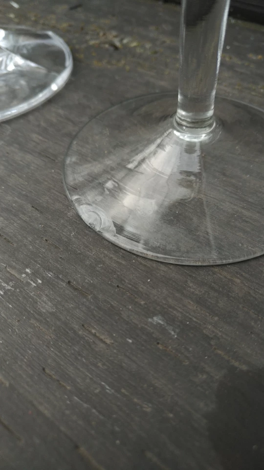 Wine Glasses image indicator(6)
