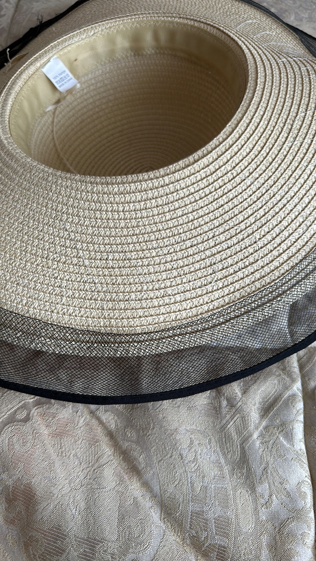 Beautiful New beach hat - photo 2