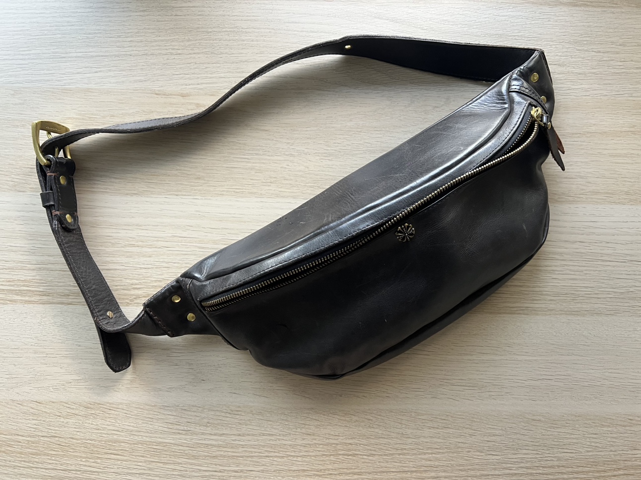 Leather shoulder/ belt bag