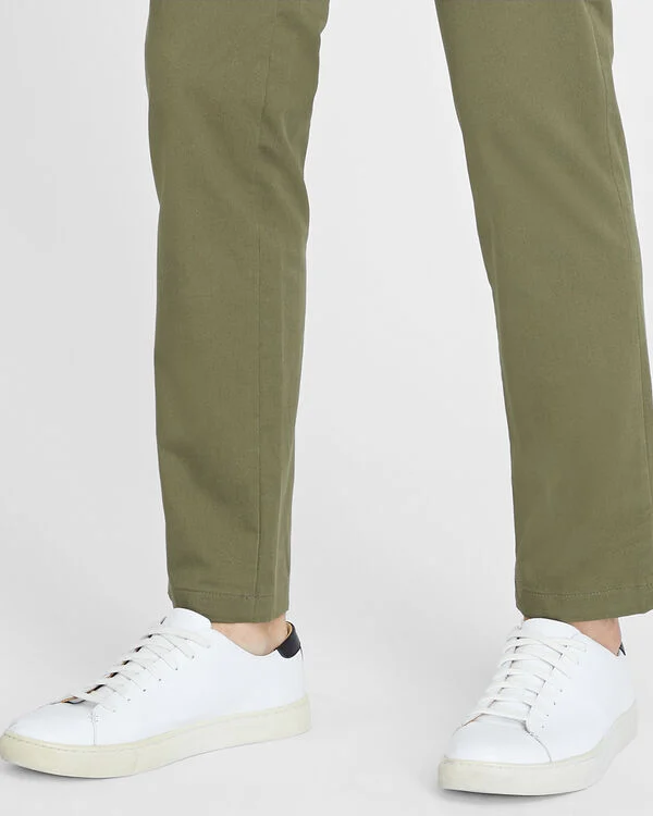 Club Monaco White Sneakers Size 8.5 - photo 3