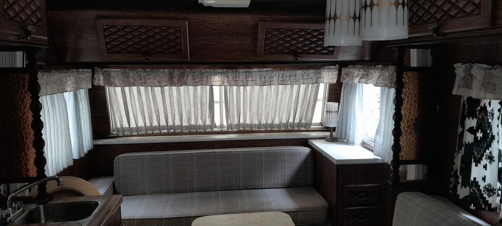 19' exc cond guard travel trailer model T20, 1970s - photo 5
