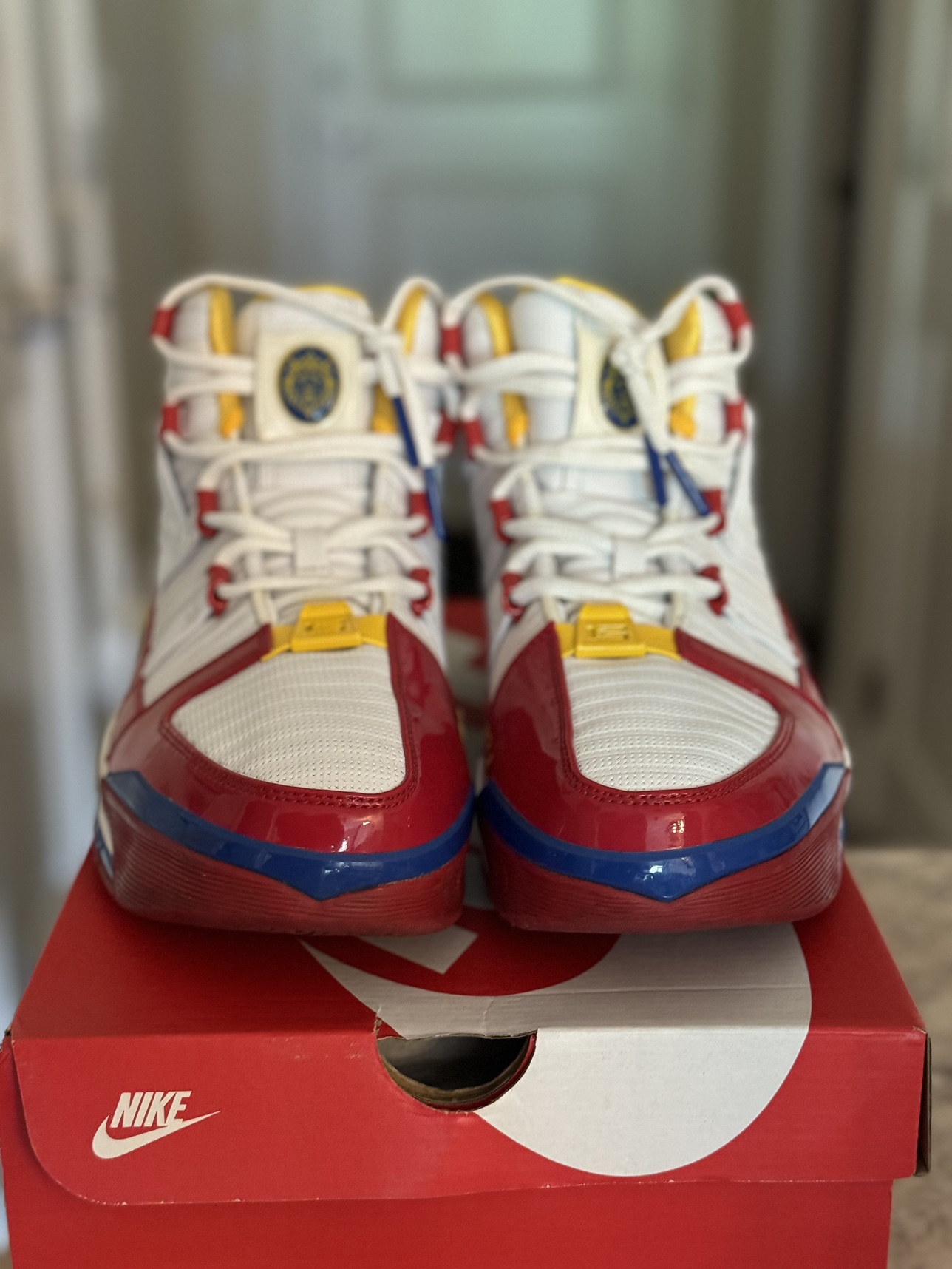 Nike Air Lebron James 3’s “Superman” - photo 2