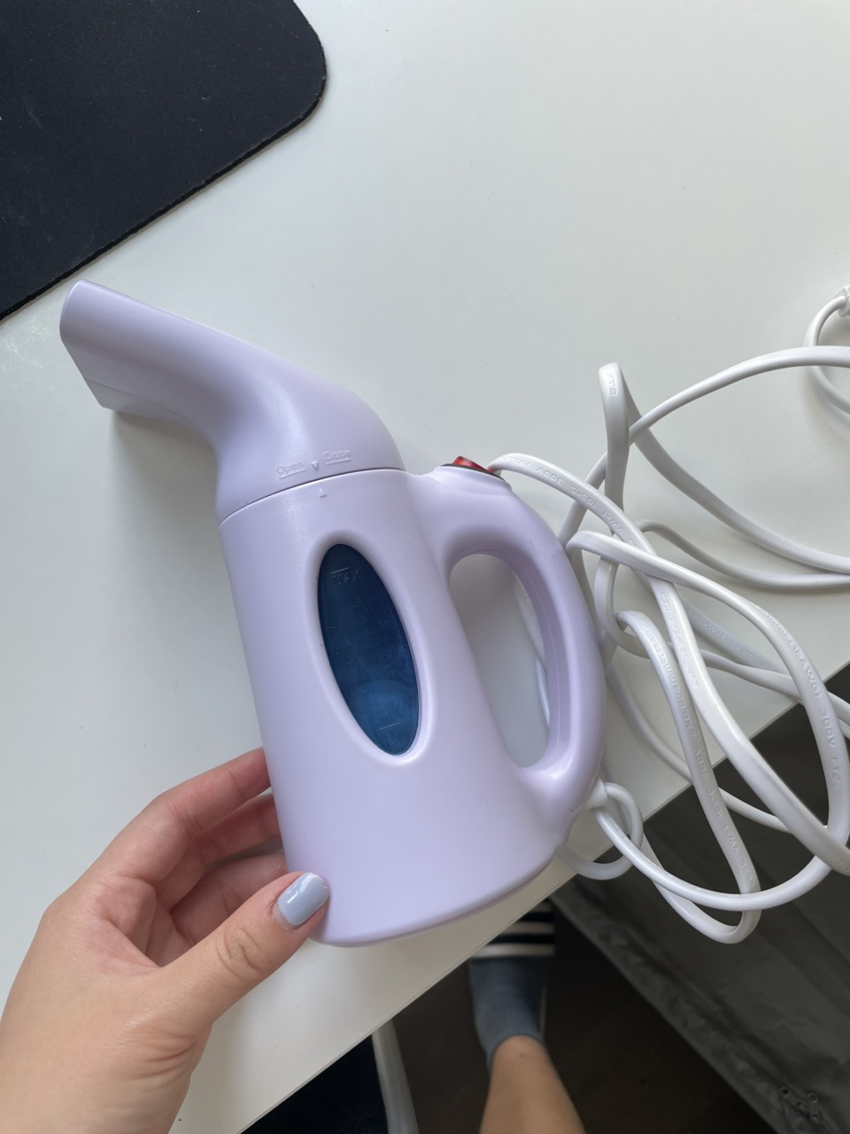Portable steamer thumbnail