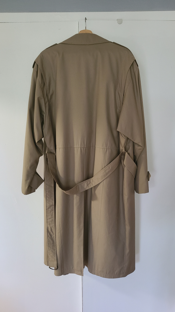 Trench Coat Size L-XL - photo 3