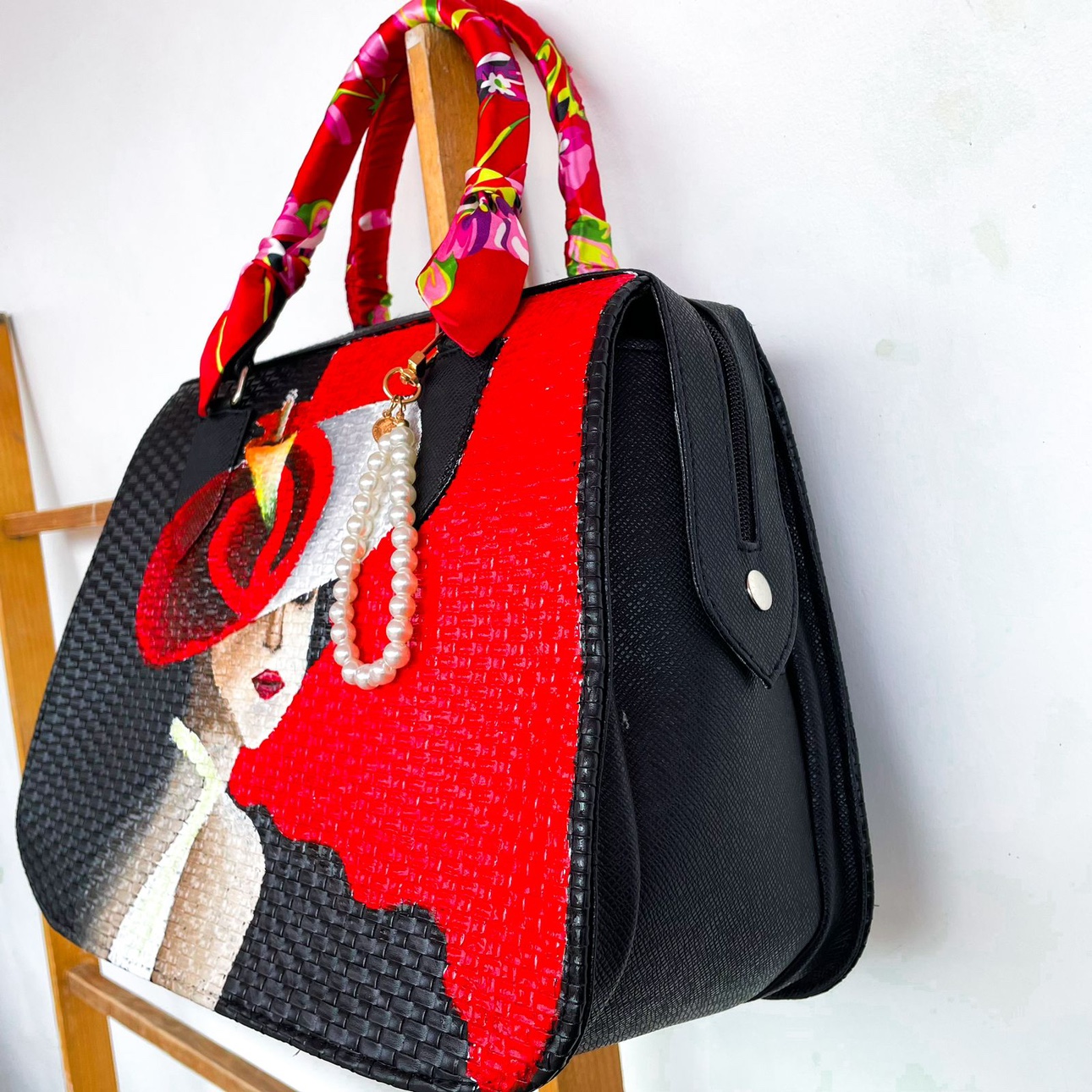 Hand painted Bag - photo 3