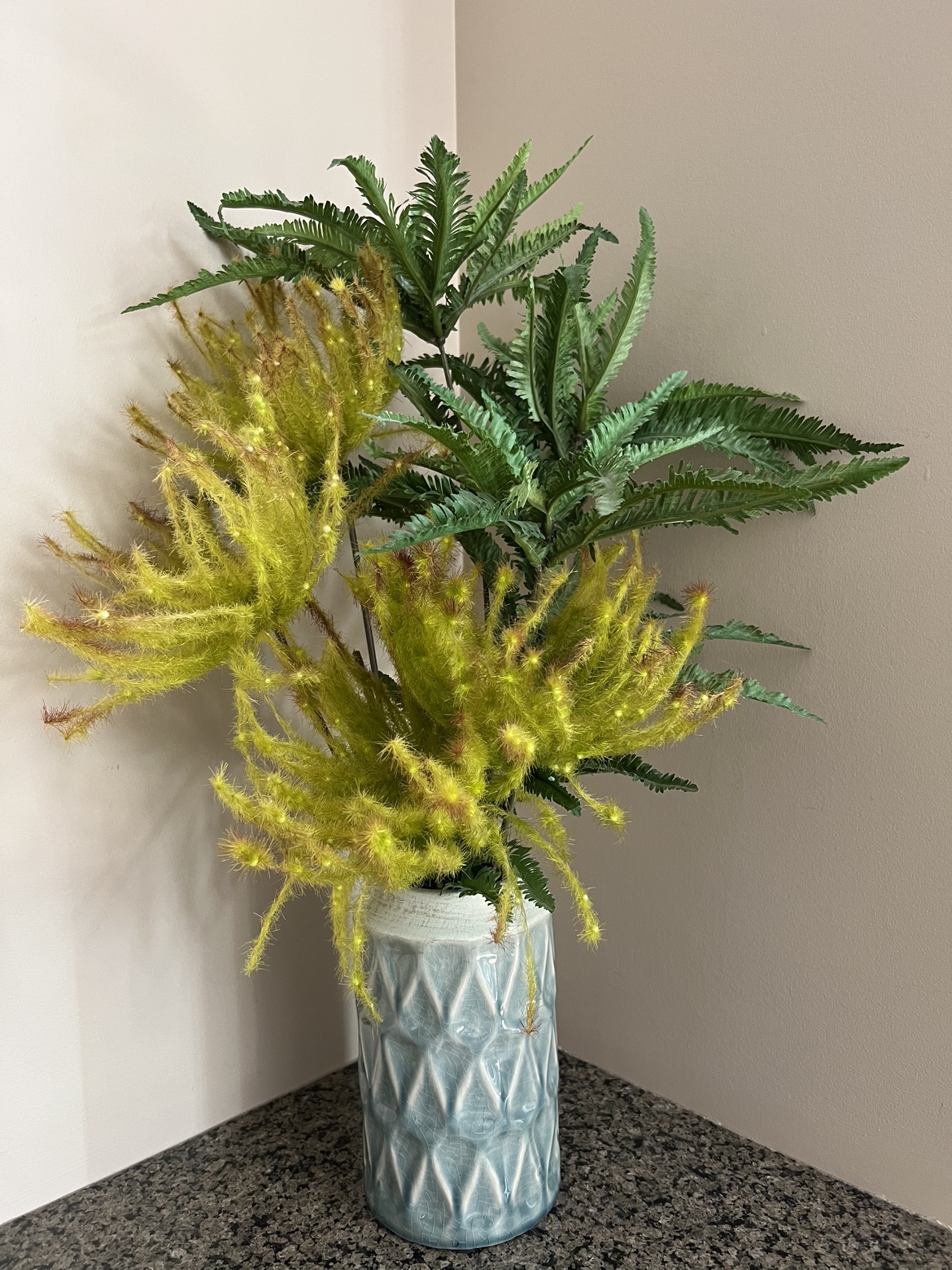 Ceramic Jar with Decorative Flowers - photo 5