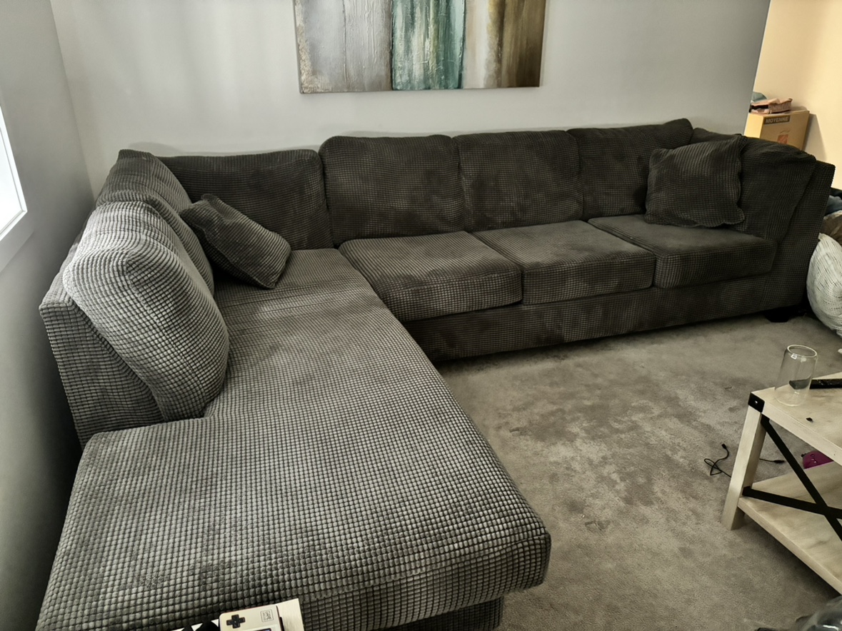 Grey sectional couch - photo 3