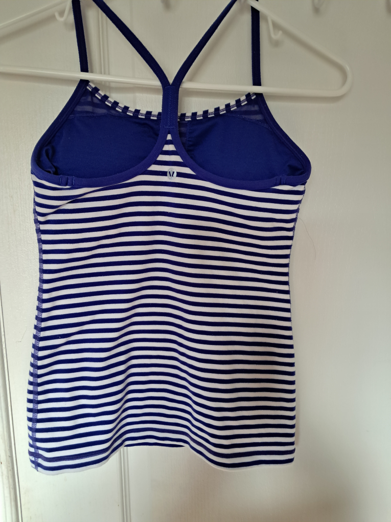Lululemon Power Y tank top image indicator(2)