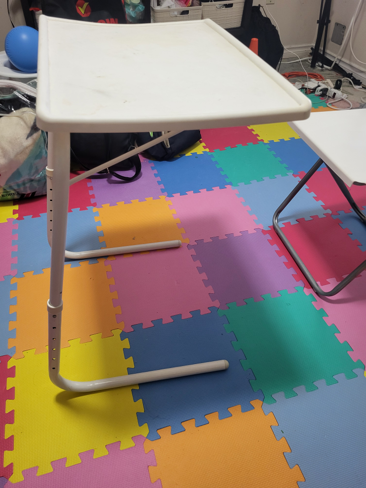 Used foldable study table and chair - photo 3