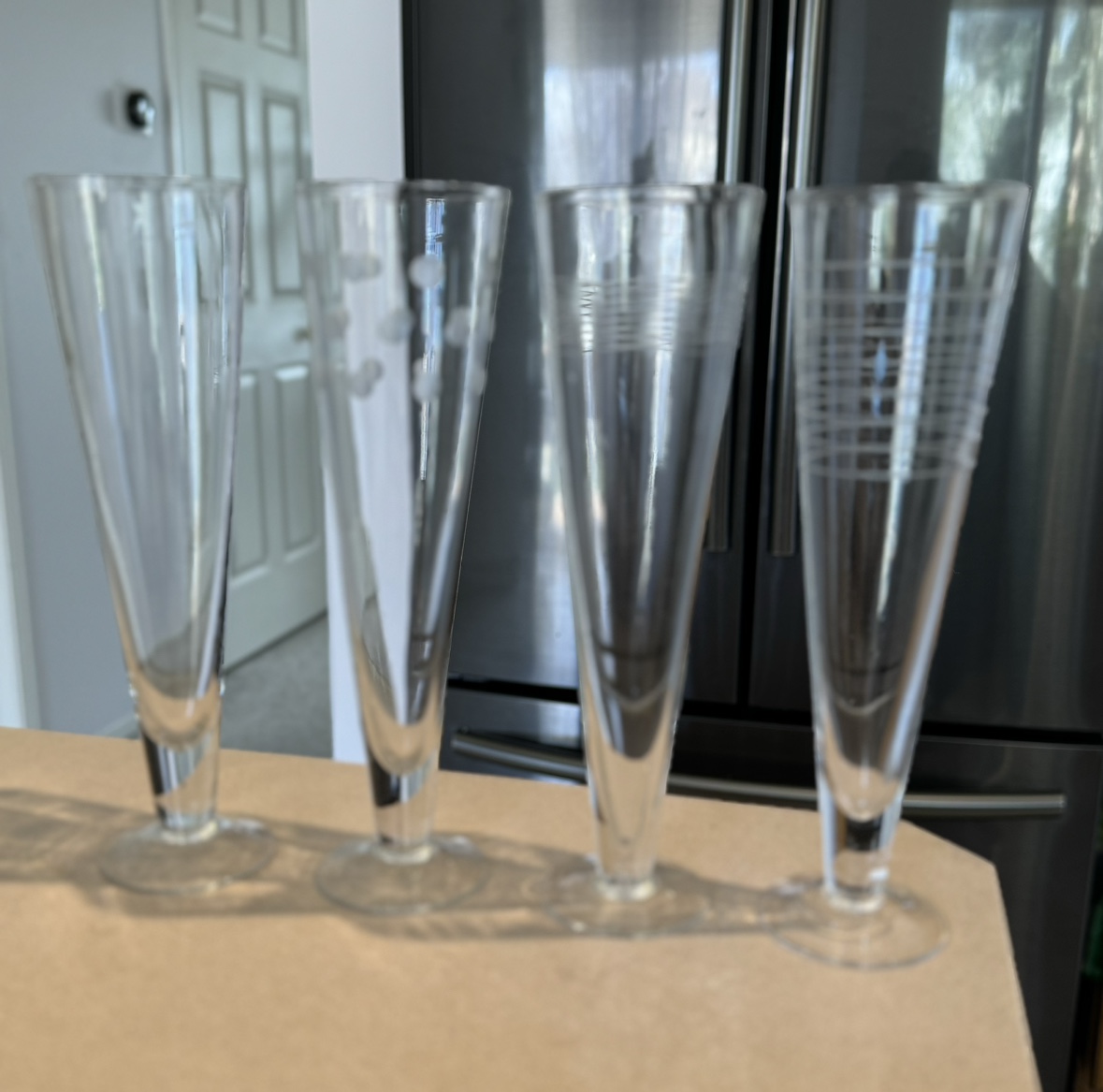 Beautiful Set of 4 Unique Glass Champagne Flutes - photo 5