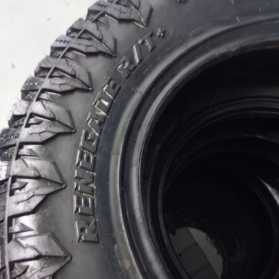285 75 18 renegade rt+ 80% left (2023) $500 obo - photo 4