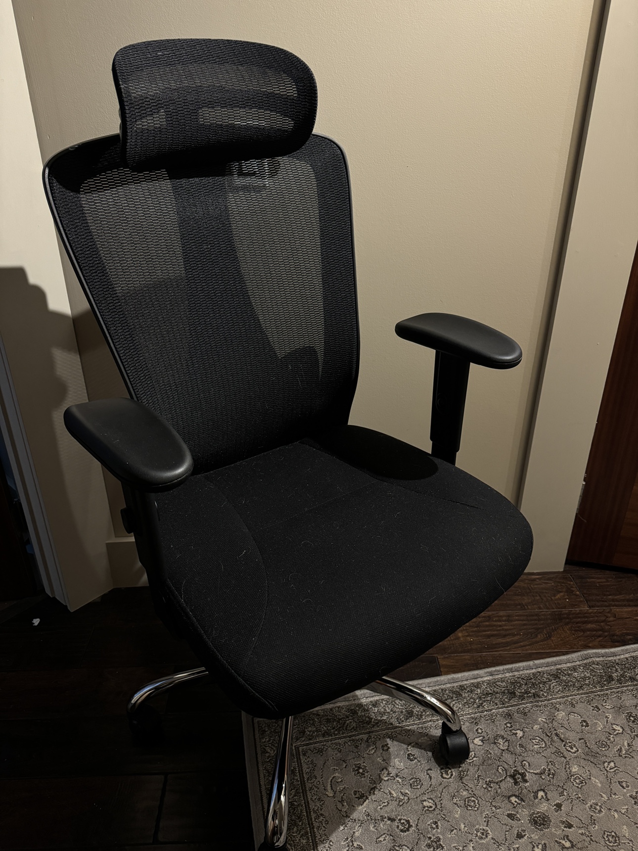 As new condition Ergonomic Office Chair
