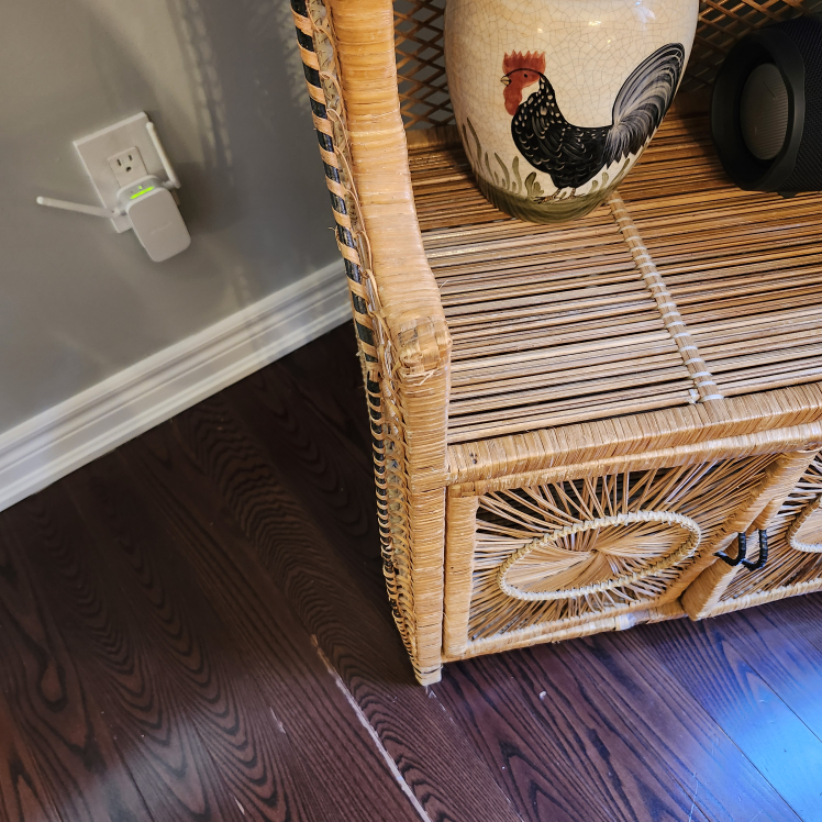 Boho vintage Peacock Shelf unit - photo 3