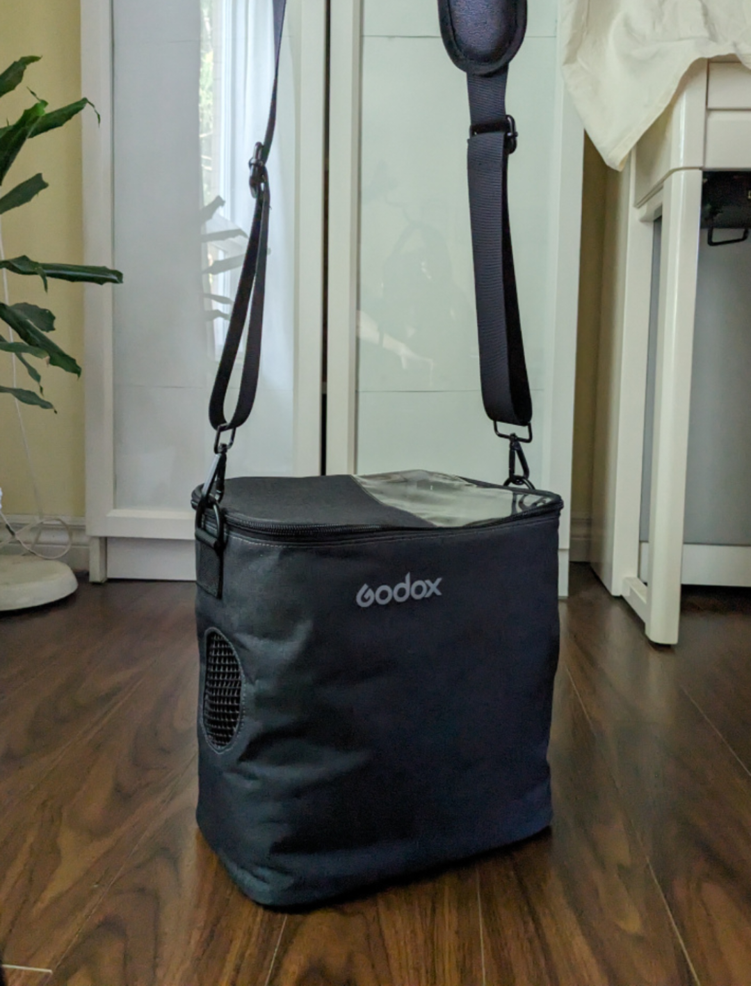 Godox CB18 Powerpack Bag for AD1200Pro image indicator(2)