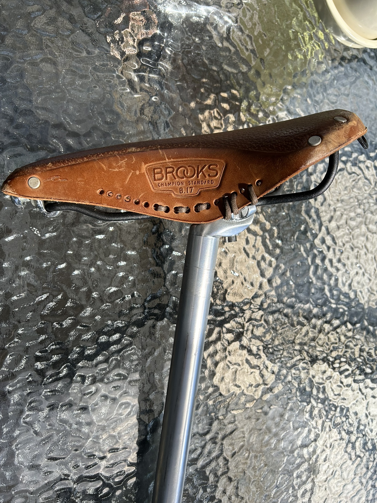 Brooks Champion Standard B17 thumbnail