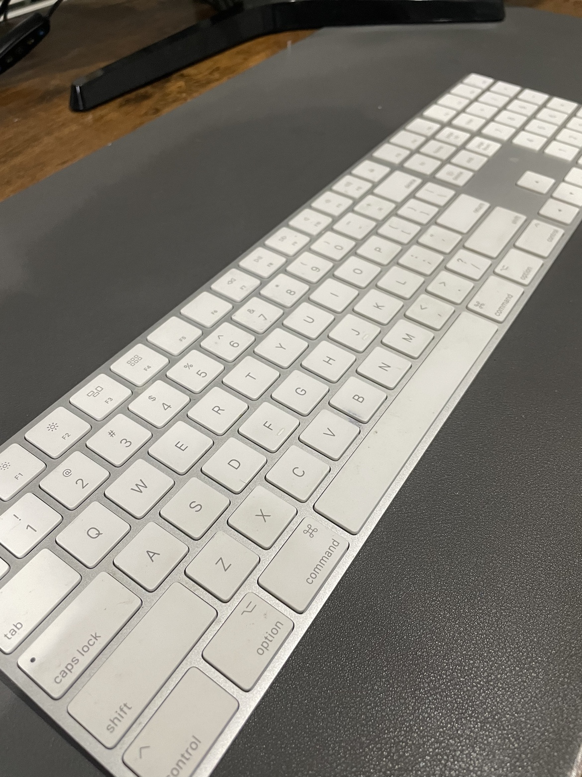 Apple Magic Keyboard - photo 2