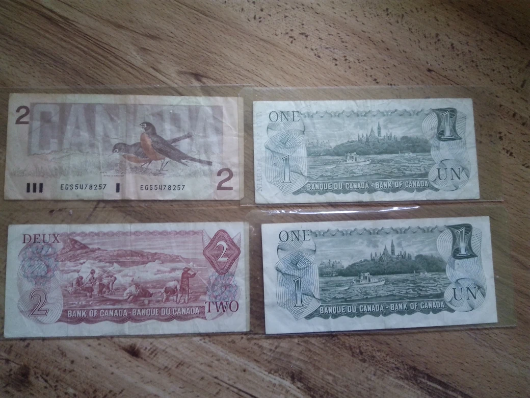 vintage Canadian currency - photo 2