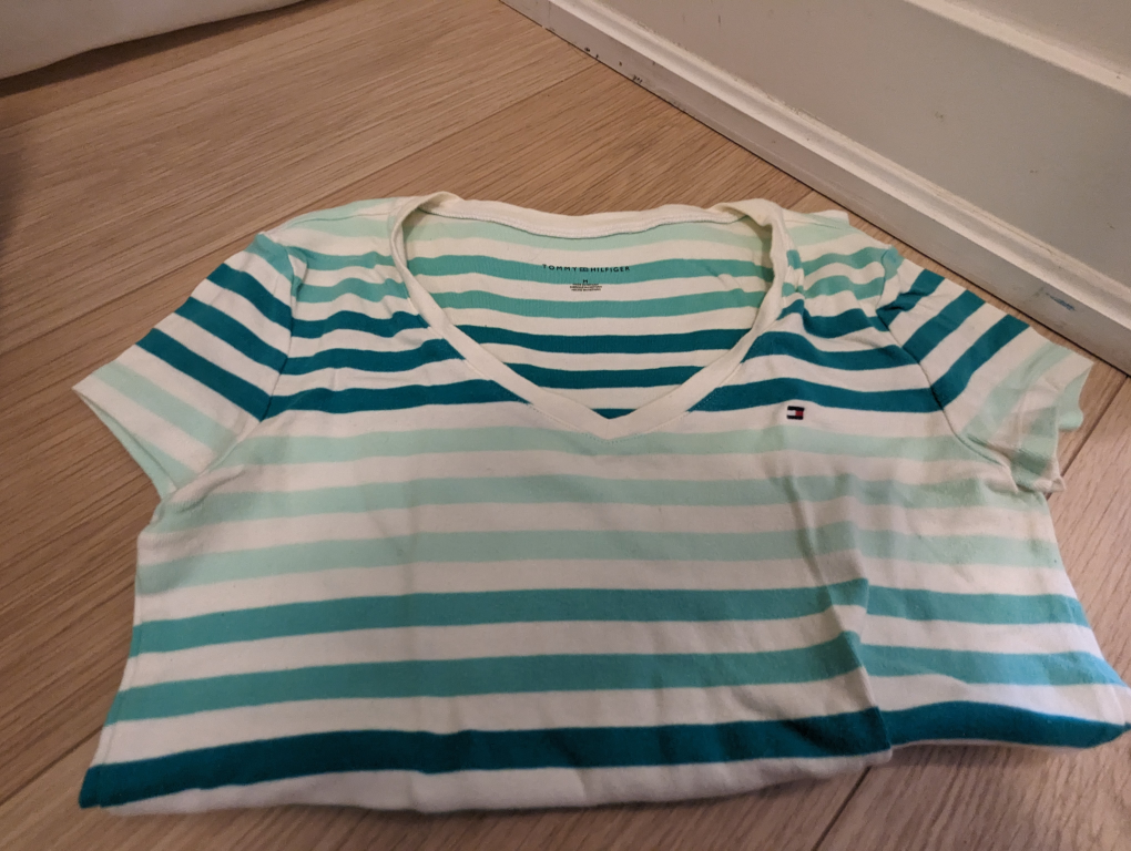 Summer Clothes Size S $5 for all image indicator(3)