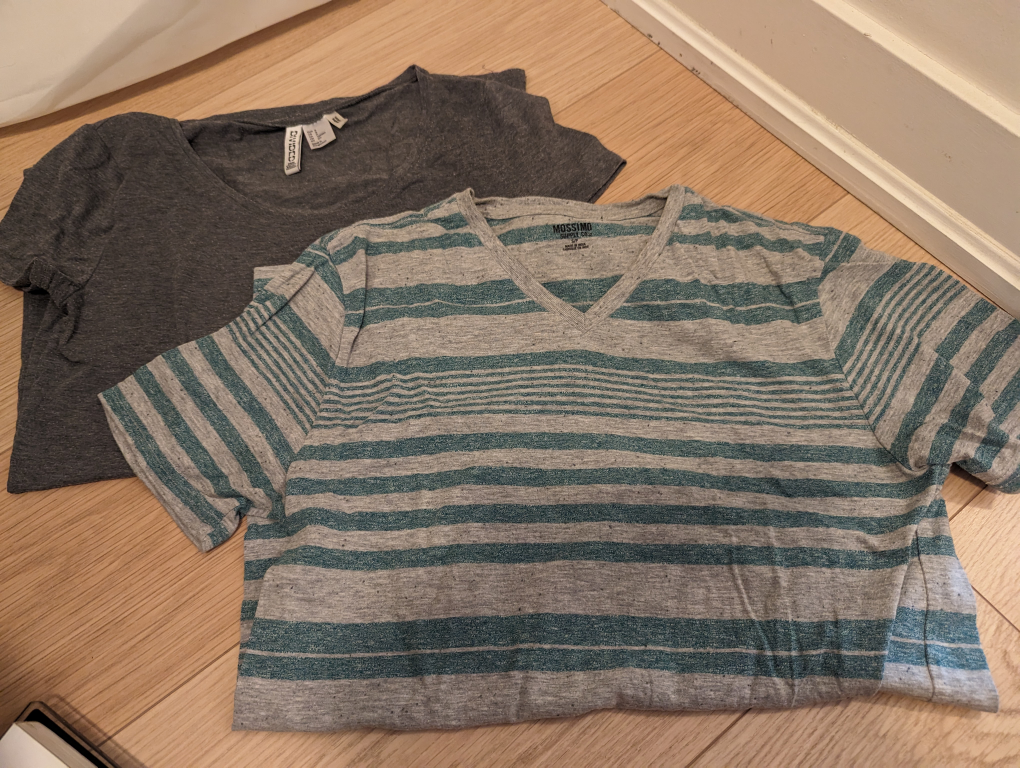 Summer Clothes Size S $5 for all image indicator(5)