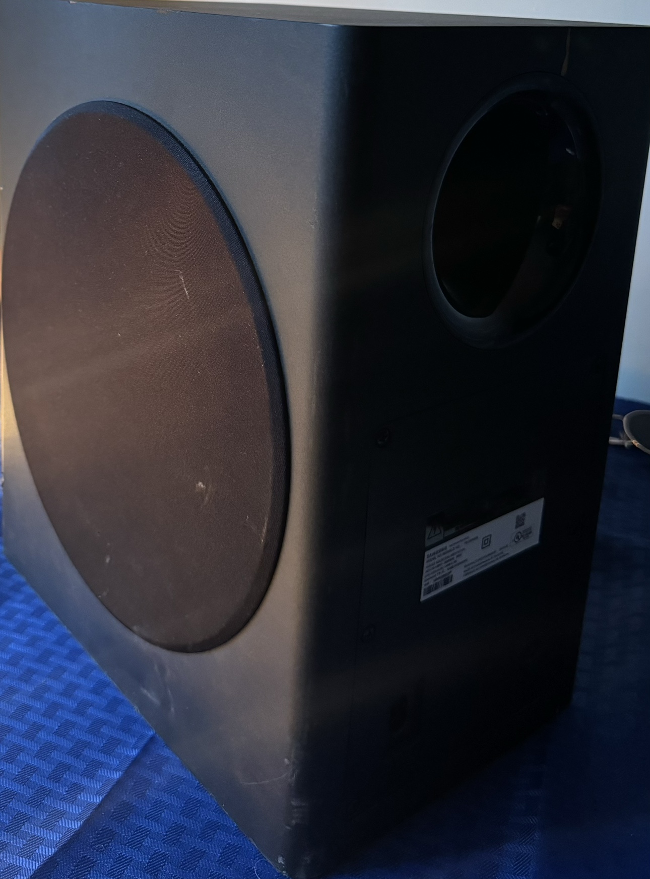 Samsung soundbar and subwoofer image indicator(7)