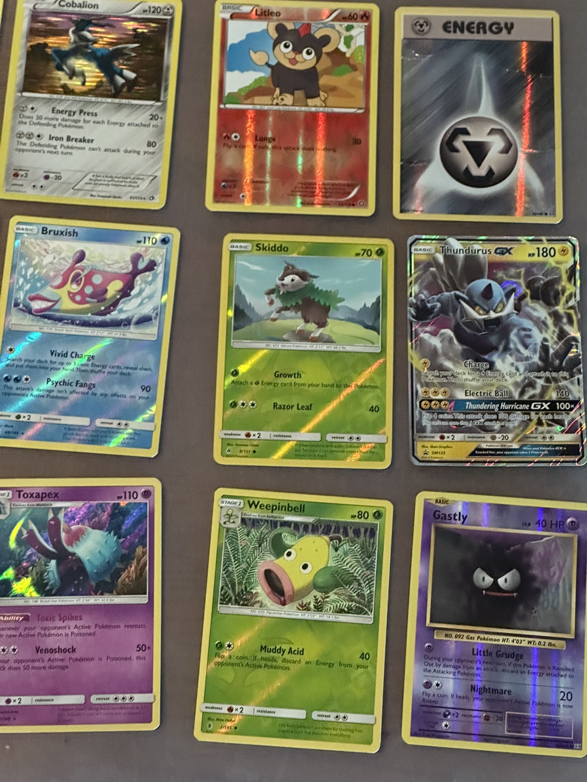 Bundle of more than 350 Pokemon cards with 6 vintage cards image indicator(5)