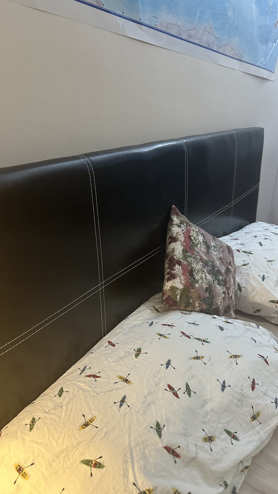 Queen bedframe for sale - photo 2