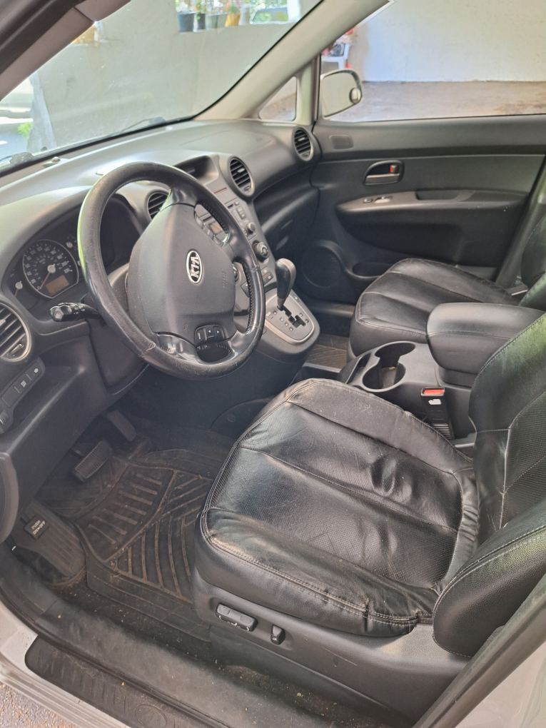 READ THOROUGHLY Kia rondo 08 - photo 4