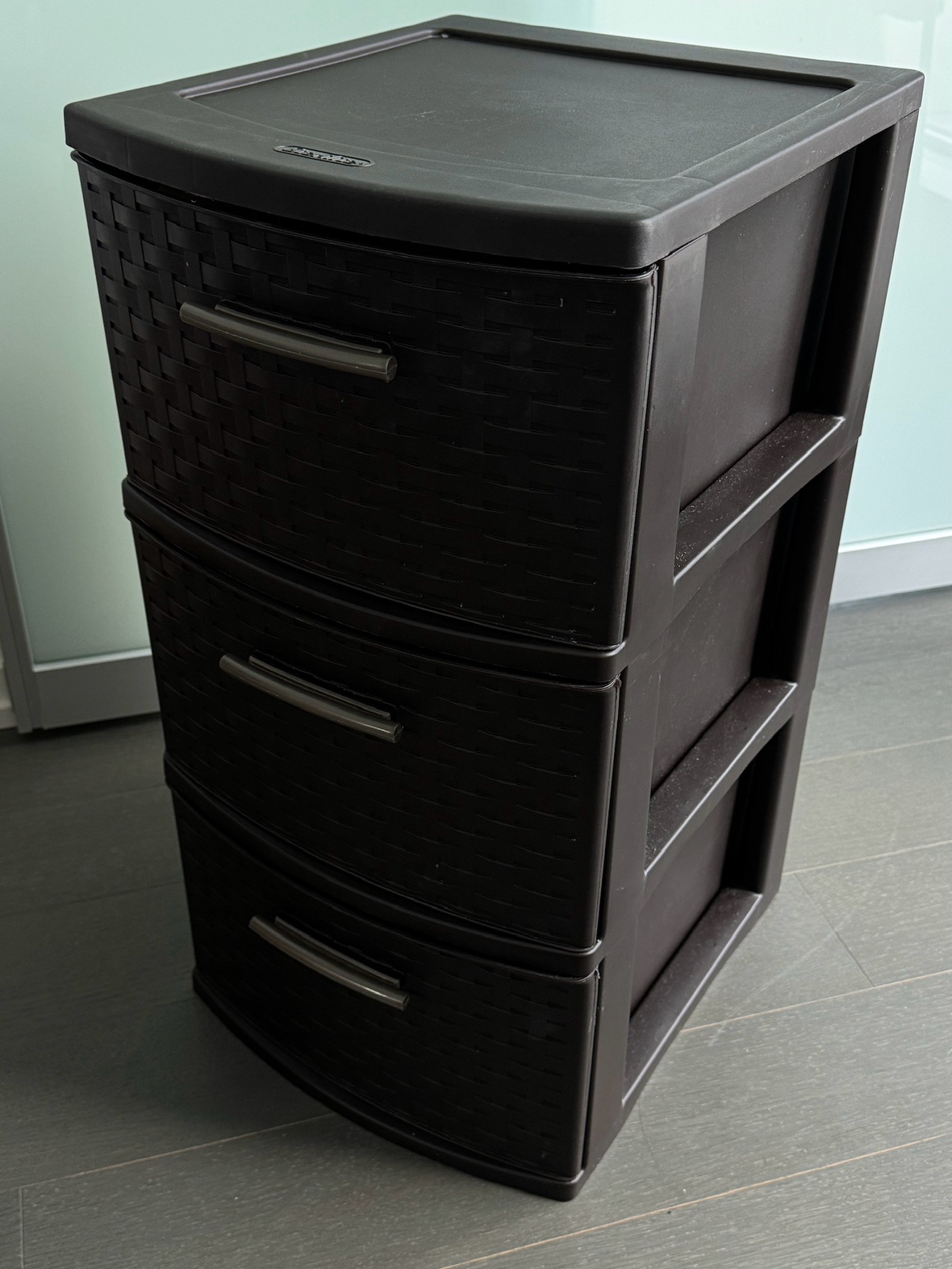 plastic drawer thumbnail