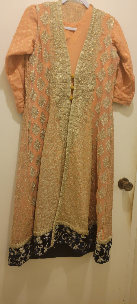pakistani 4 piece dress thumbnail