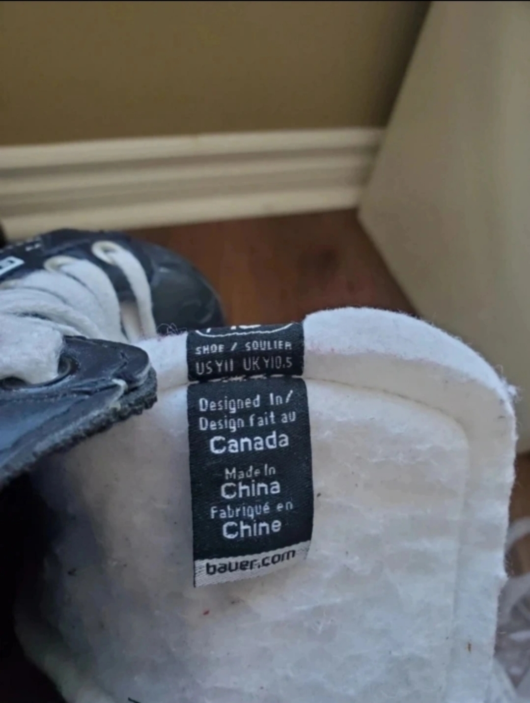 ⛸️Toddler Bauer Hockey Skates Kids size US11 image indicator(5)