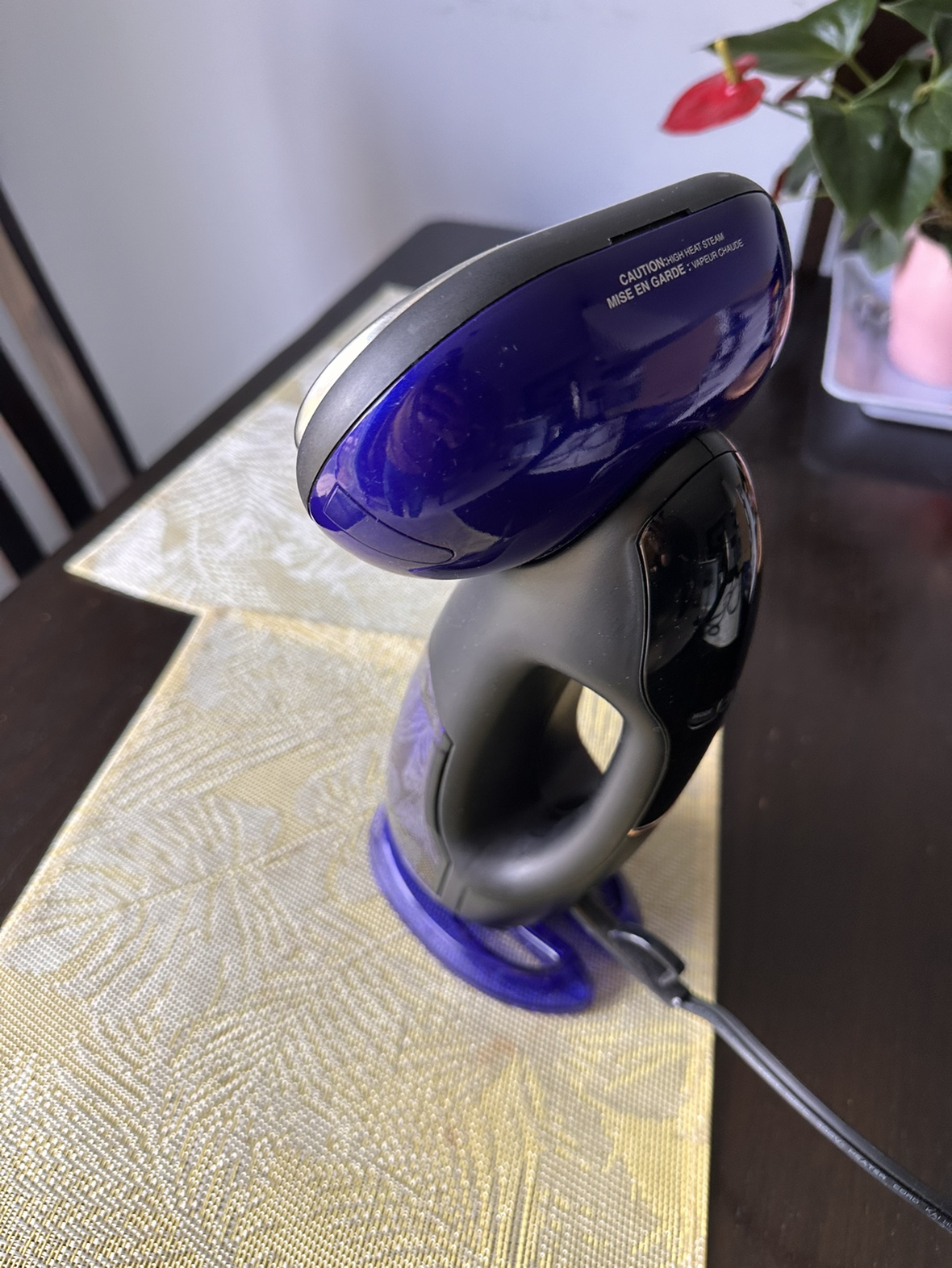 Conair - Steam & Iron - photo 3