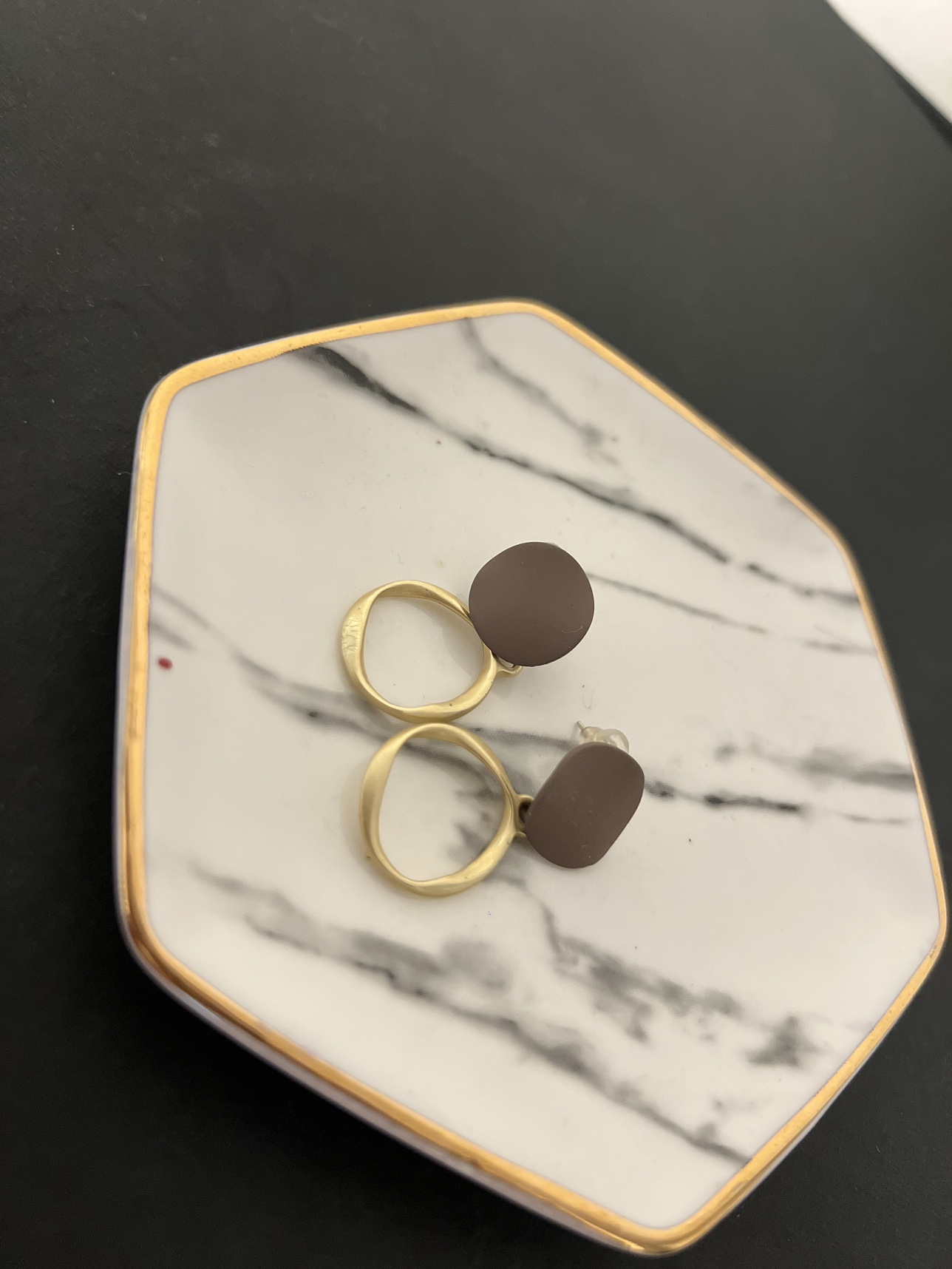Korean style earring studs - photo 2