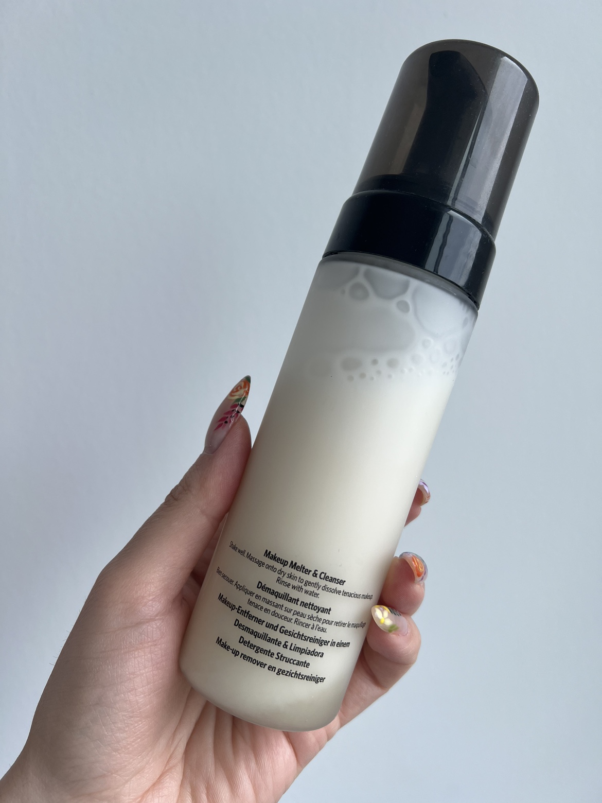 Bobbi Brown Makeup Melter & Cleanser image indicator(2)