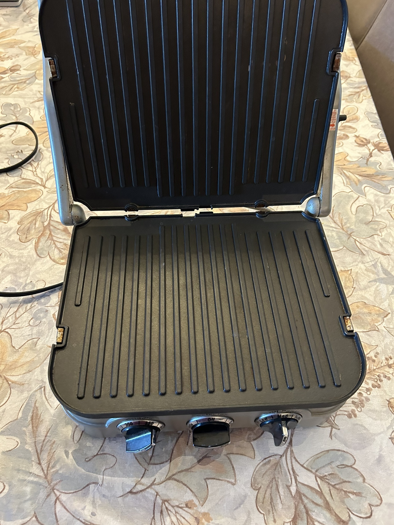 Cuisinart Grill - photo 2