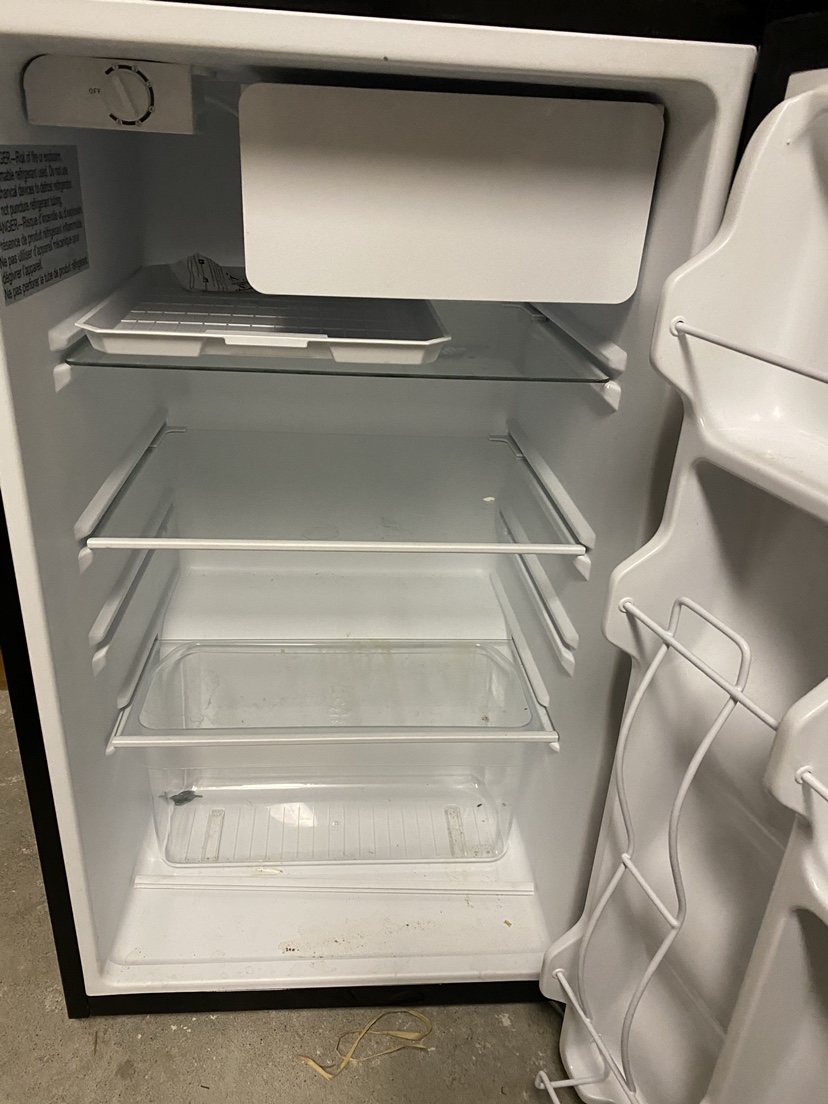 NEW  DANBY fridge - photo 3