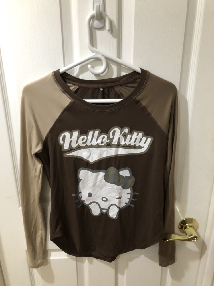 Super Cute Hello Kitty Pajama Set image indicator(2)