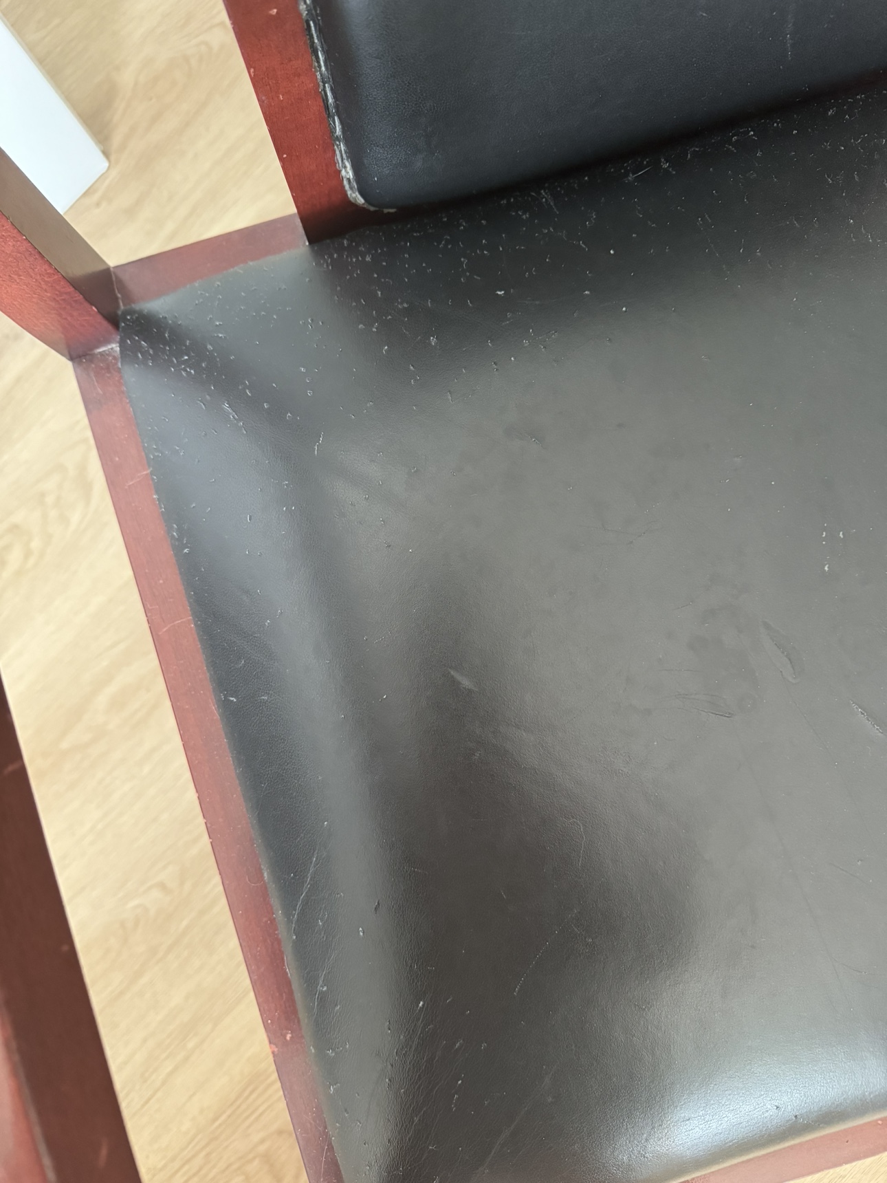Chair - photo 2
