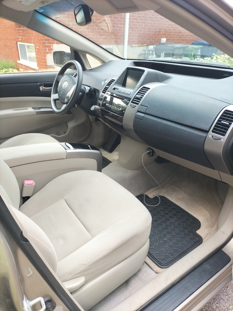 Toyota Prius - photo 3