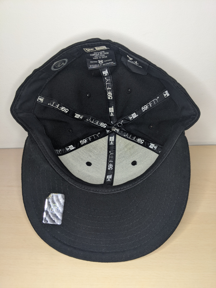 Toronto Maple Leafs NHL New Era 59FIFTY Fitted Hat Size 7 1/2 image indicator(3)