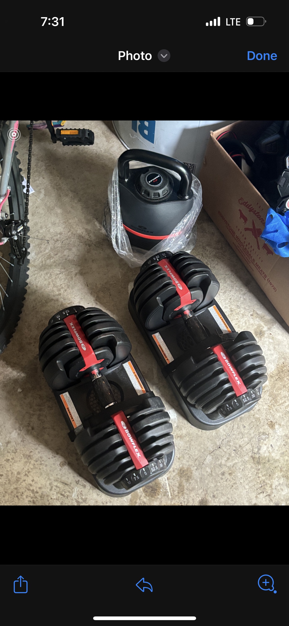 Bow flex dumbbell set/kettlebell set