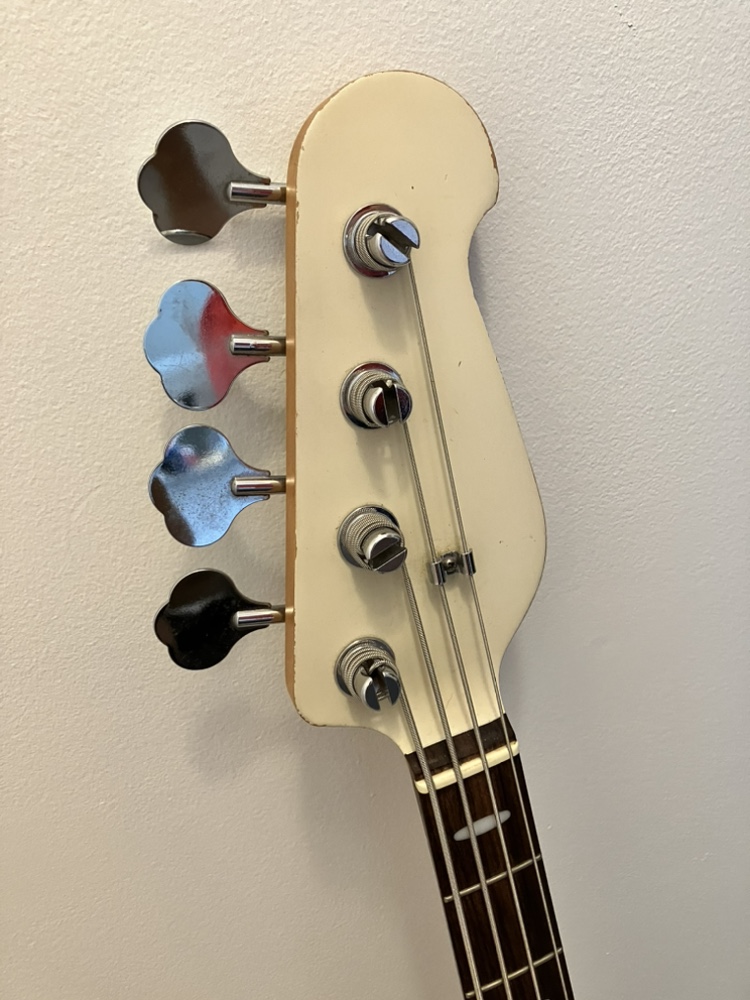 Vintage Bass Guitar with Strap and new softcase image indicator(3)