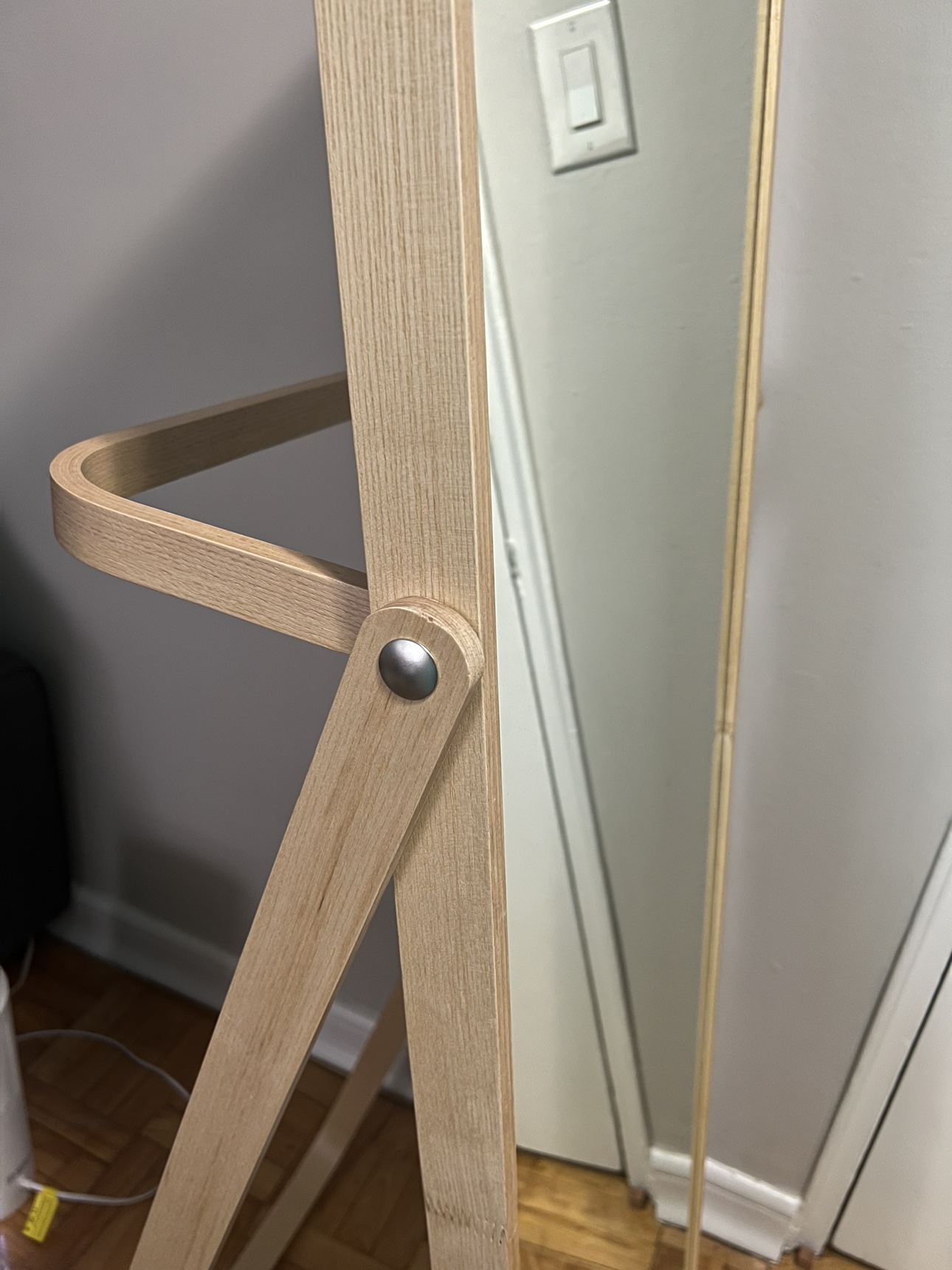 🔥 Moving IKEA IKORNNES NEW Standing Mirror *pick up only* - photo 3
