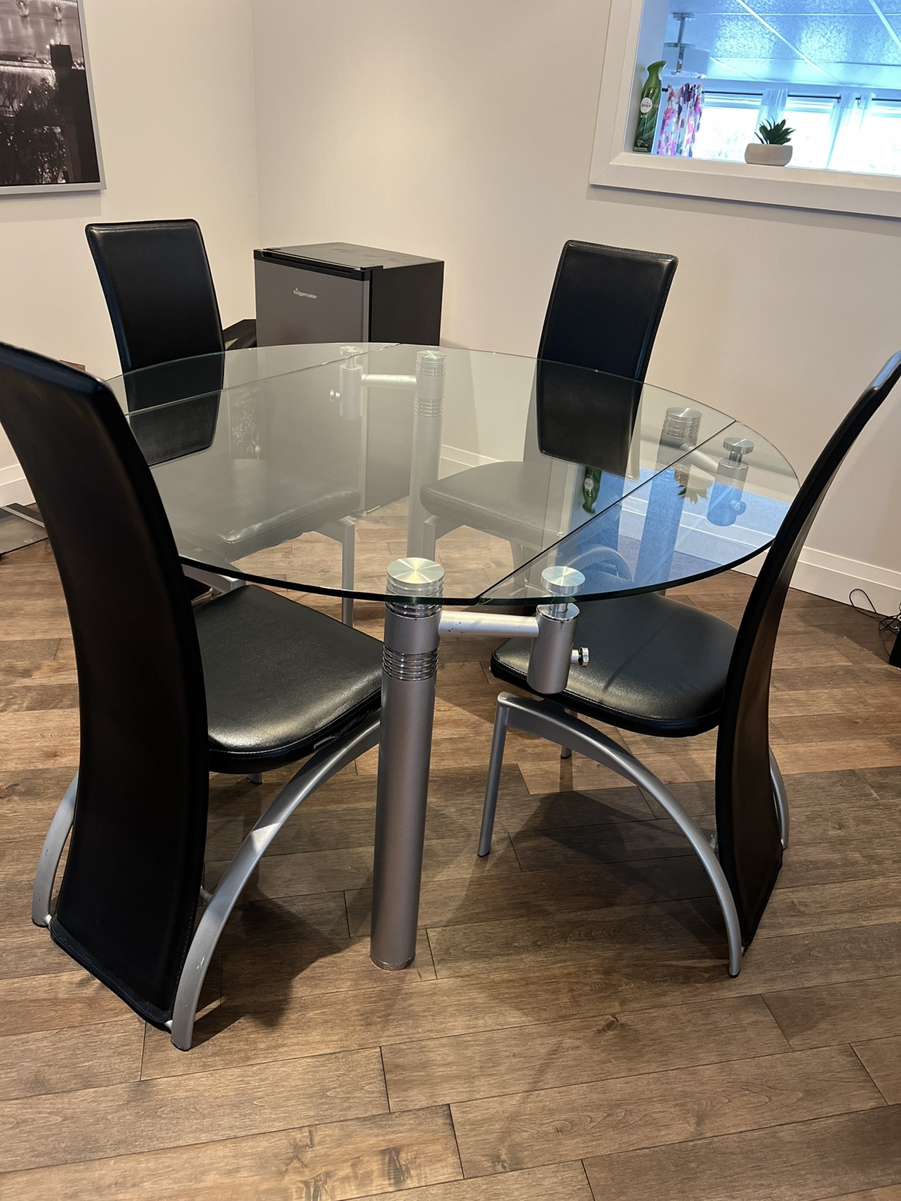 Extend Dinning set