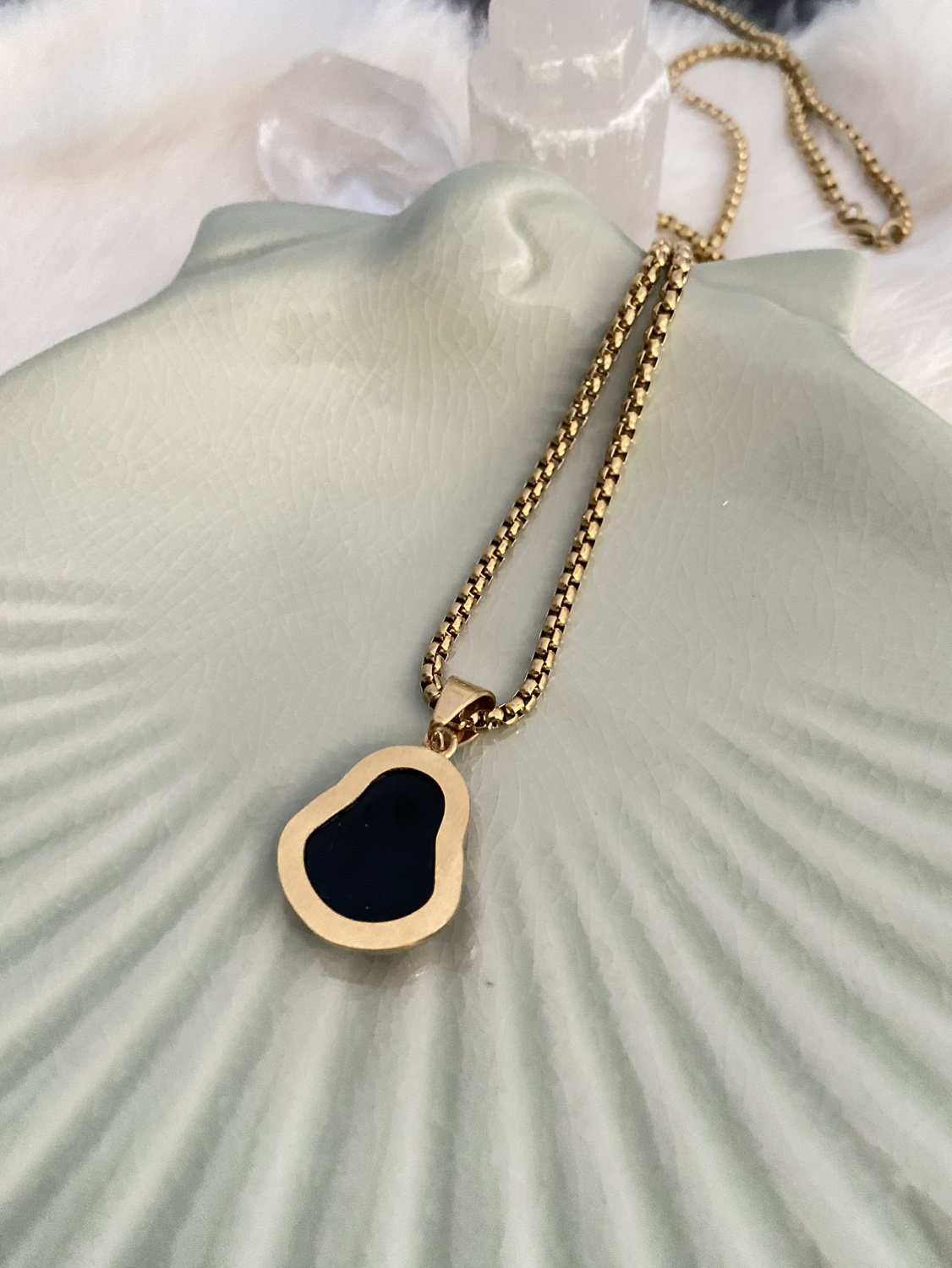 Black and gold Buddha necklace image indicator(2)
