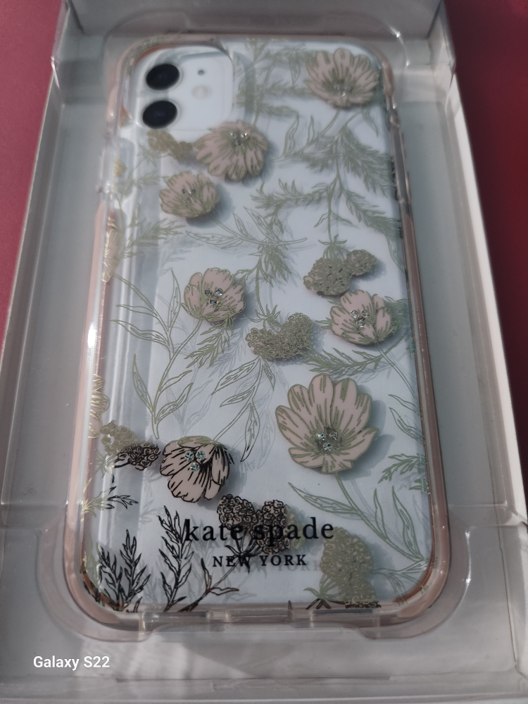 iphone 11 kate spade cover image indicator(2)