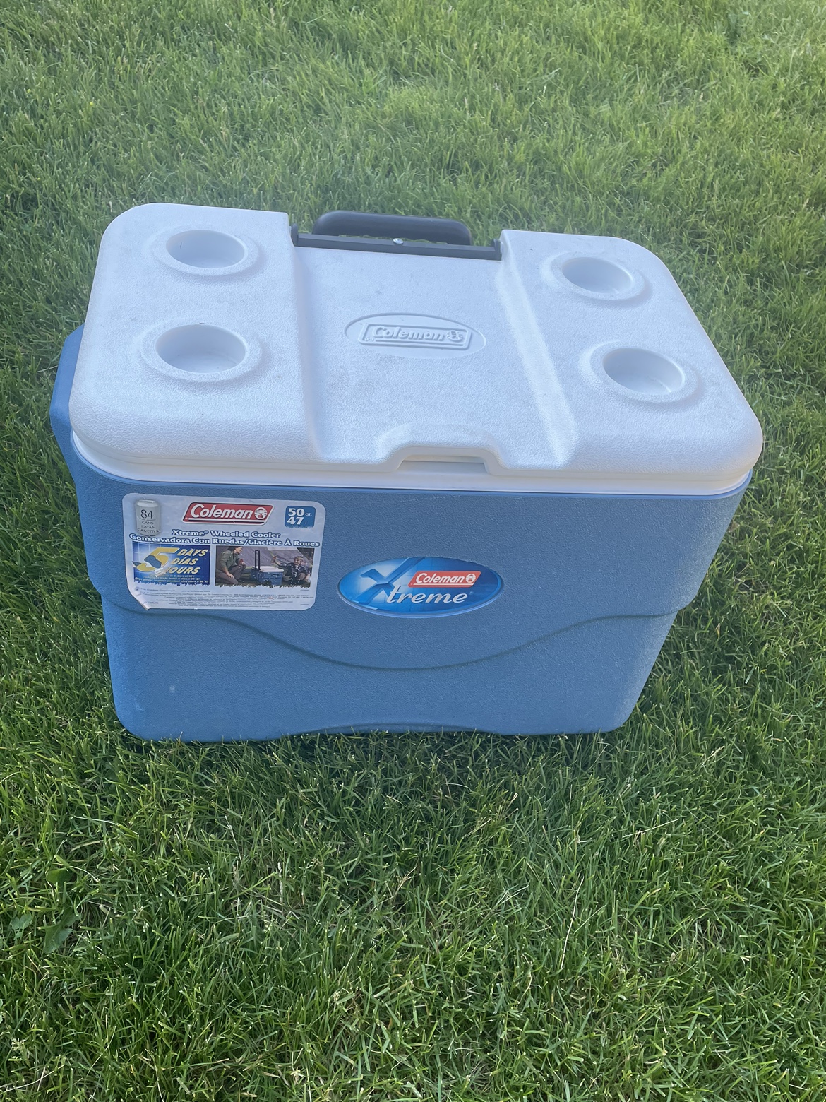 Coleman wheeled cooler