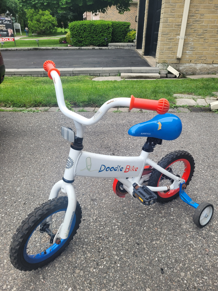 Doodle Bike with Training Wheels - photo 2